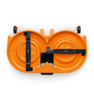 Apparato di taglio sincrono
Le due lame dell'apparato di taglio sincrono sono sfalsate di 90 gradi. La loro sincronizzazione porta a un innesto senza contatto della lama di taglio. I risultati sono una qualità di taglio costante e un trasporto di erba ot