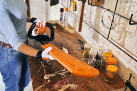 Protezione lama
I tosasiepi ad accumulatore sono dotati anche di una protezione lama per il trasporto sicuro