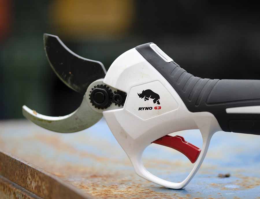FORBICE A BATTERIA RYNO 63 TAGLIO 37 MM CASTELLARI 2 BATTERIE