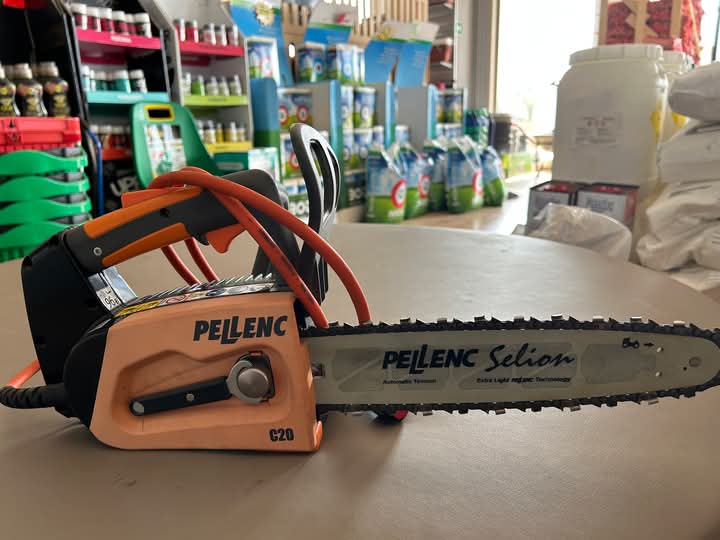 MOTOSEGA A BATTERIA SELION  C 20 COMPACT PELLENC (DA ESPOSIZIONE)