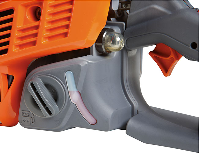 Indicatore di livello trasparente
ti farà risparmiare tempo, non dovrai più aprire il serbatoio per tenere sotto controllo il livello di carburante.