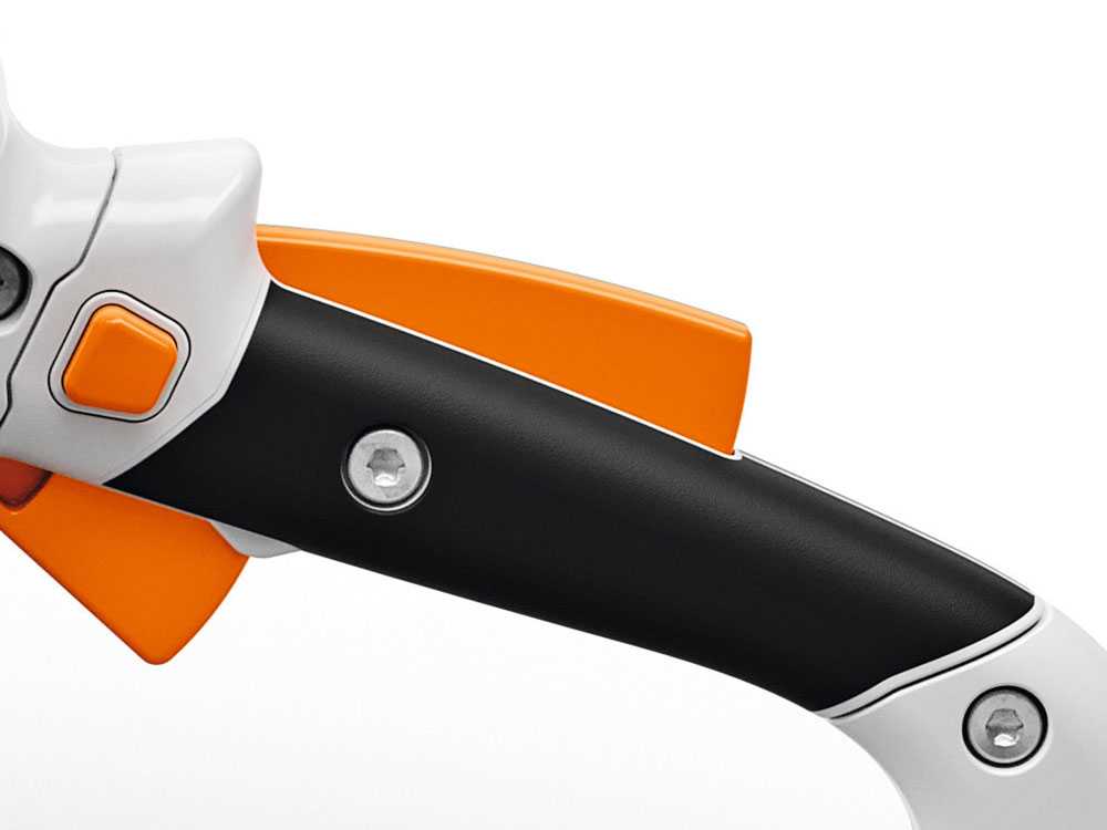 MOTOSEGA A BATTERIA TIPO MSA 60.0 C-B CON AK 20 E AL 101 CM.30 STIHL