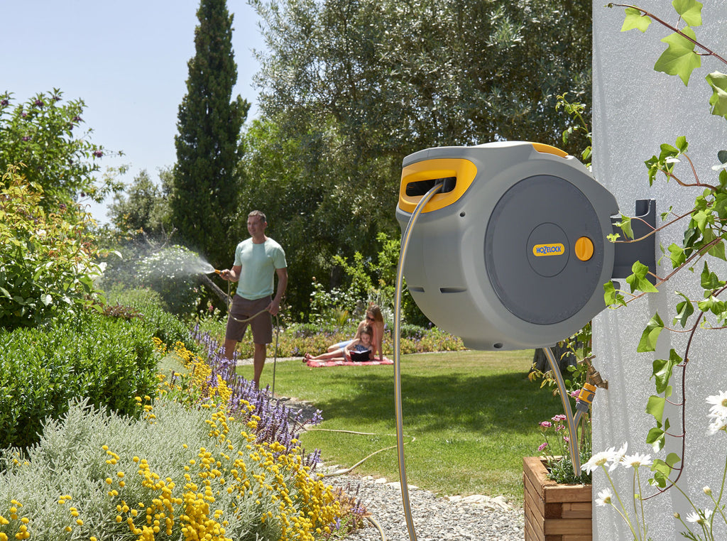 AVVVOLGITUBO CON TUBO AUTOMATICO AUTO REEL DA 30 MT. HOZELOCK