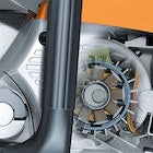 MOTORE EC
ELEVATA FUNZIONALITÀ E MANUTENZIONE RIDOTTA. Grazie alla struttura compatta, al peso ridotto e all'elevata funzionalità, il motore EC consente di lavorare in modo efficiente dal punto di vista energetico. Inoltre, questo motore si distingue per