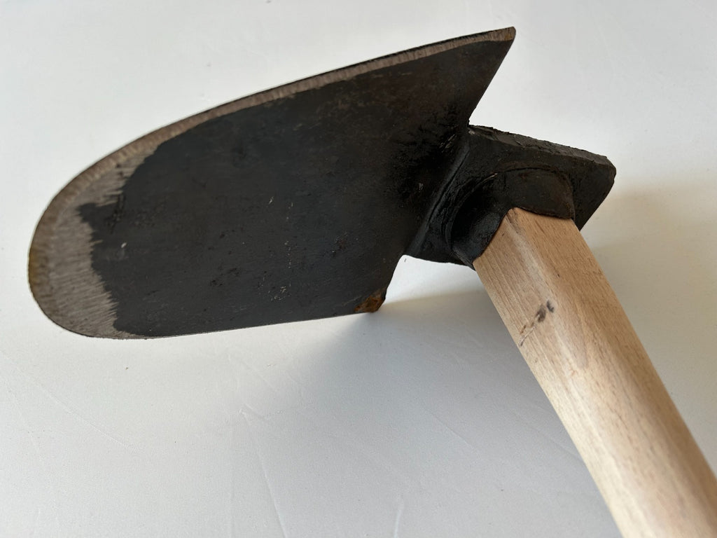 ZAPPA PUGLIA TONDA GR.800 MANICO LEGNO CM.140 AUSTRALIAN