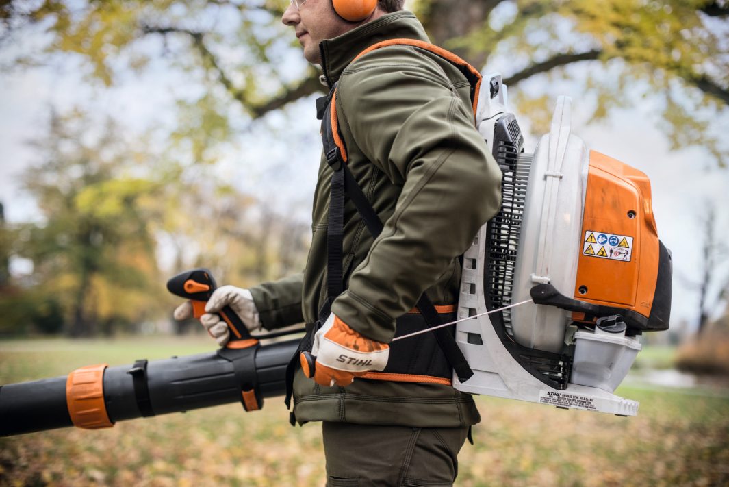 SOFFIATORE A SCOPPIO A ZAINO 79.9 CC  BR 800 STIHL