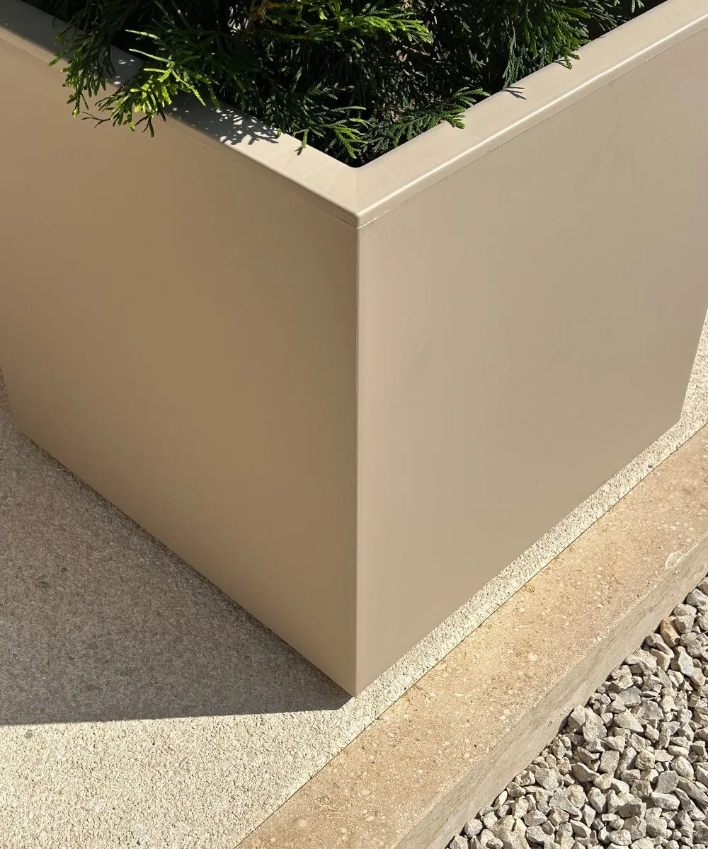 VASO KEBE QUADRO GREENER CM.40 CON RISERVA D'ACQUA BEIGE RUOTE DUNE